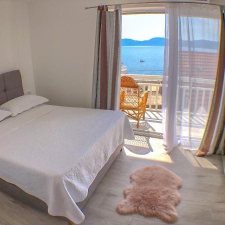 Apartments By The Sea Gradac, Makarska - 13181 Gradac  Exterior photo